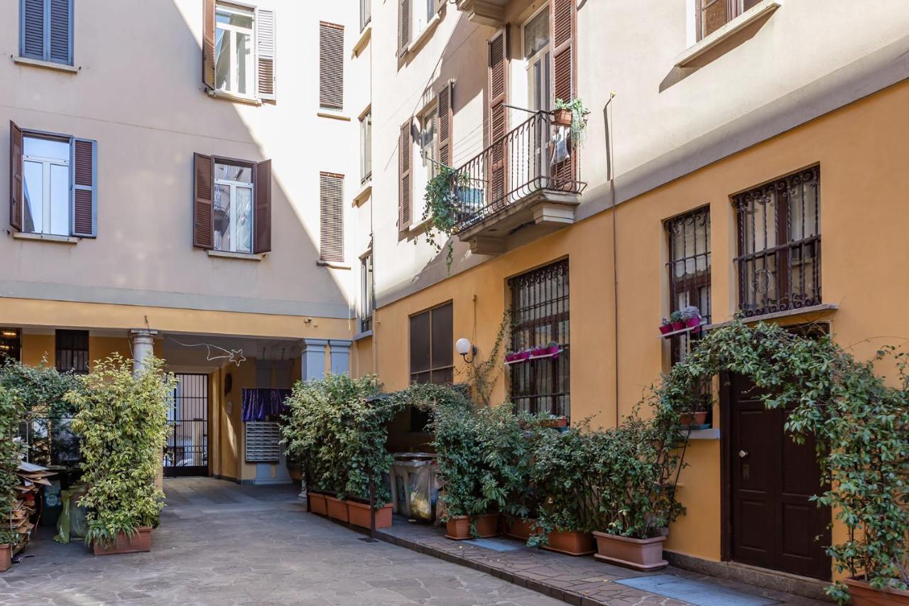 New Apartment In Downtown Close To Duomo ミラノ エクステリア 写真