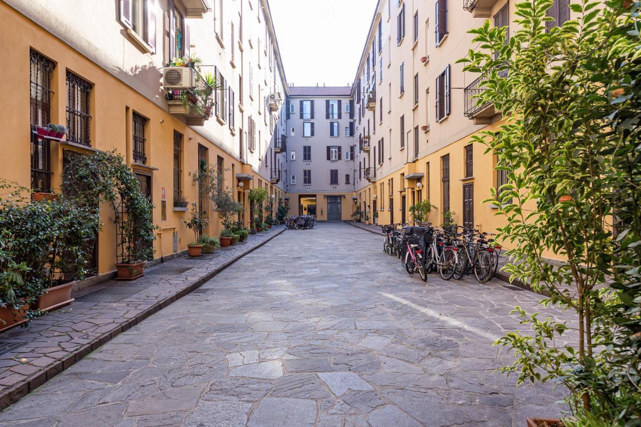 New Apartment In Downtown Close To Duomo ミラノ エクステリア 写真