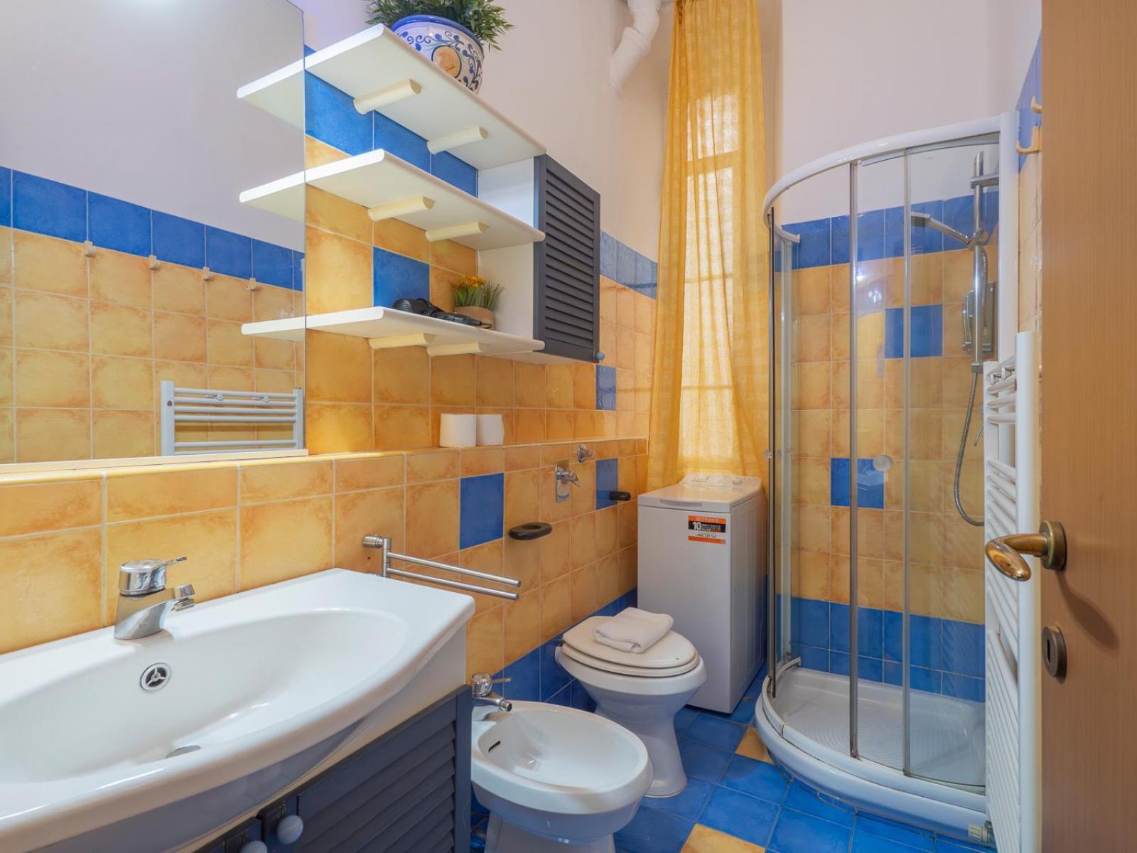 New Apartment In Downtown Close To Duomo ミラノ エクステリア 写真